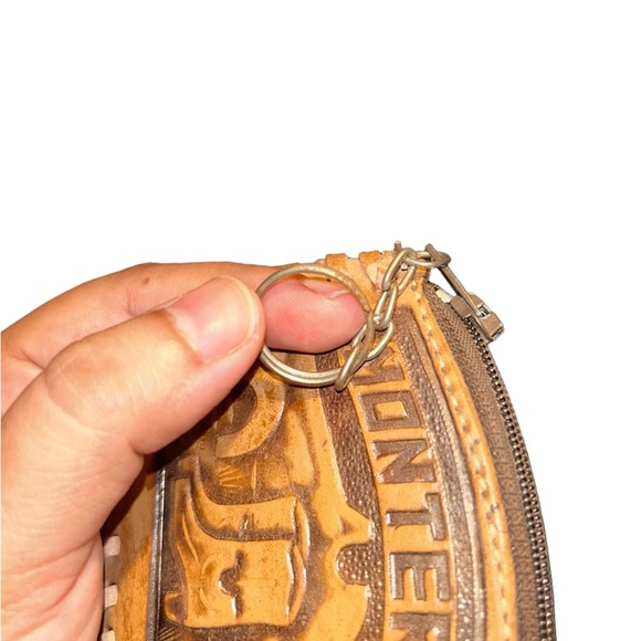 Small brown coin purse - Picture 2 of 9